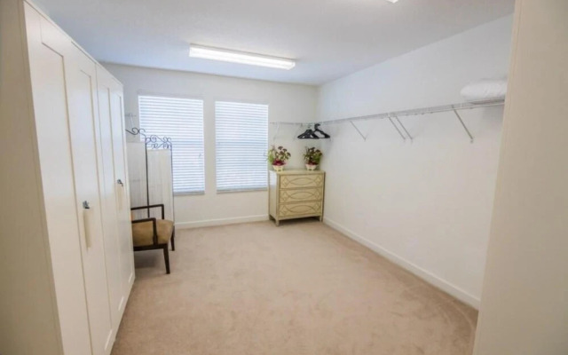 Hendrik s West Haven Vacation Home