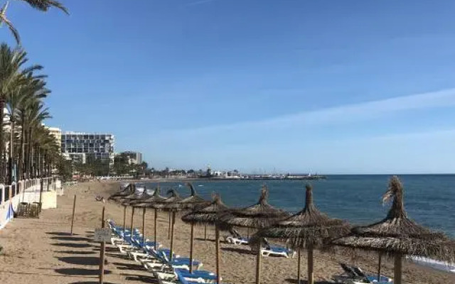 Loft on Marbella Promenade - Skol