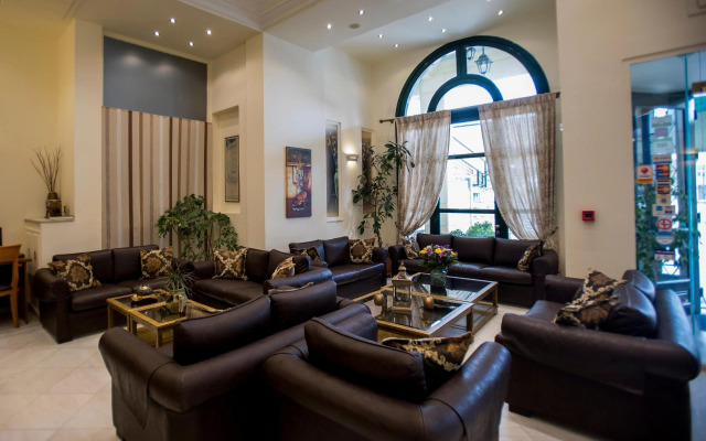 Ionian Plaza Hotel