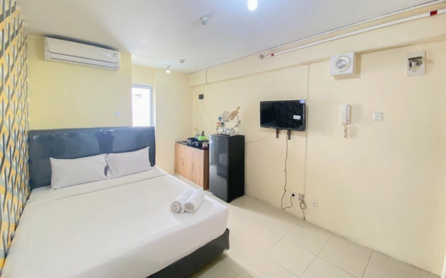 Fancy And Nice Studio At 18Th Floor Bassura City Apartment – Guest Rooms – Jakarta