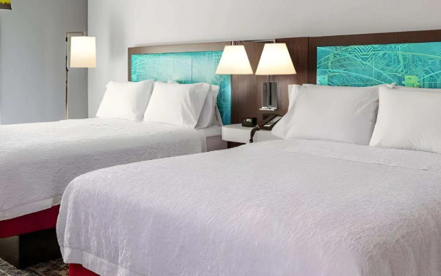Hampton Inn & Suites Somerset