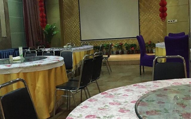 Gongda Hotel