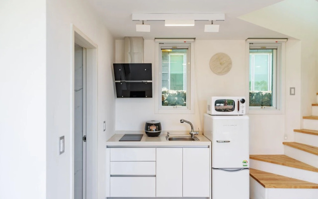 PoolVilla The Secret - Aewol