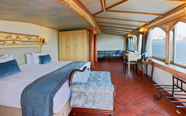 Sultanahmet Palace Hotel