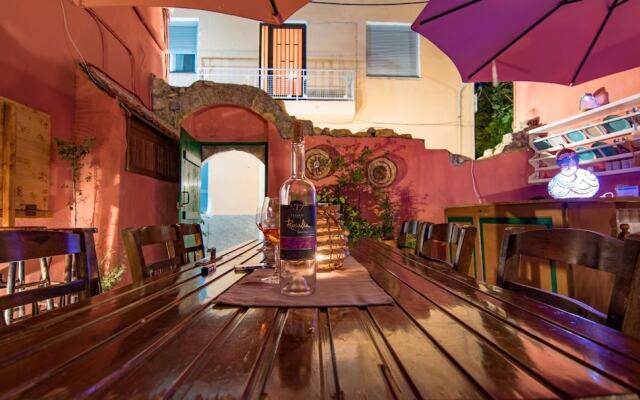 Mascot Garden Rooms