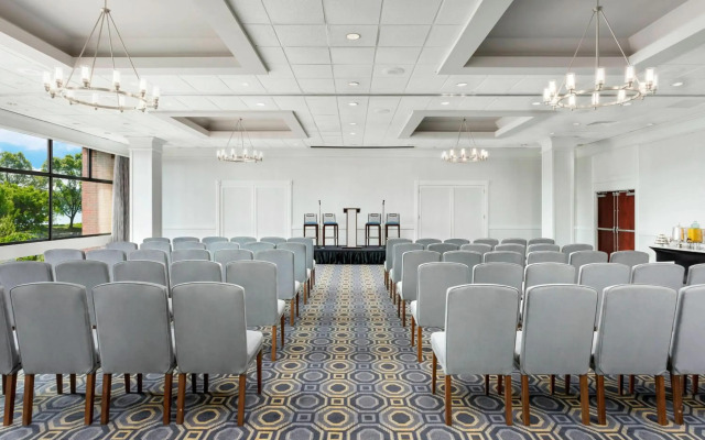 Courtyard by Marriott Boston-Cambridge