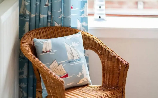 Bellrock View - Traditional Coastal Retreat