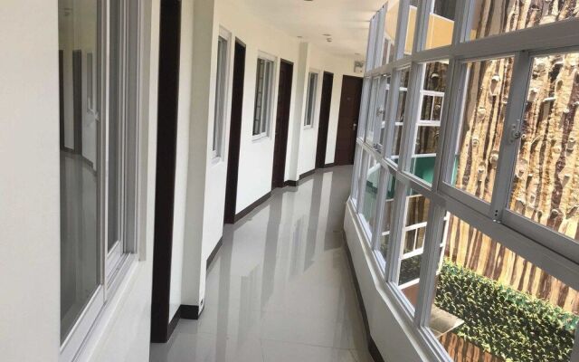 MC Hotel Lingayen