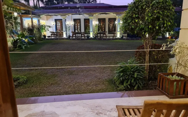 Woods inn Resort