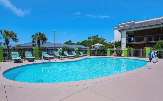 Quality Hotel Morehead City near Atlantic Beach