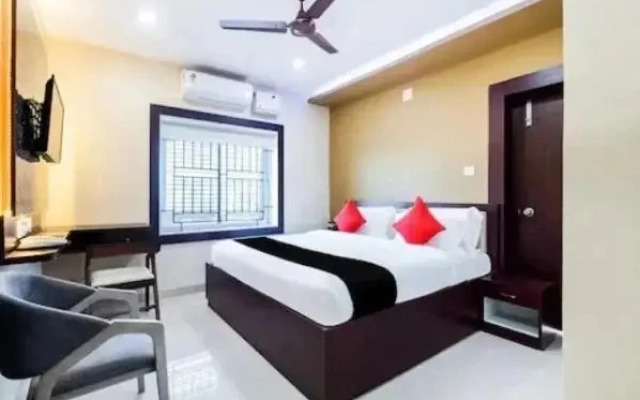 107 Not Out by OYO Rooms