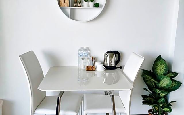 C View Home