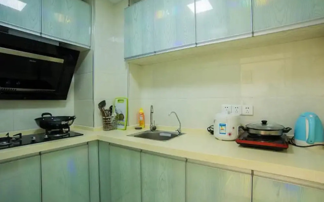 Xin Wo Hotel Apartment Railway Station