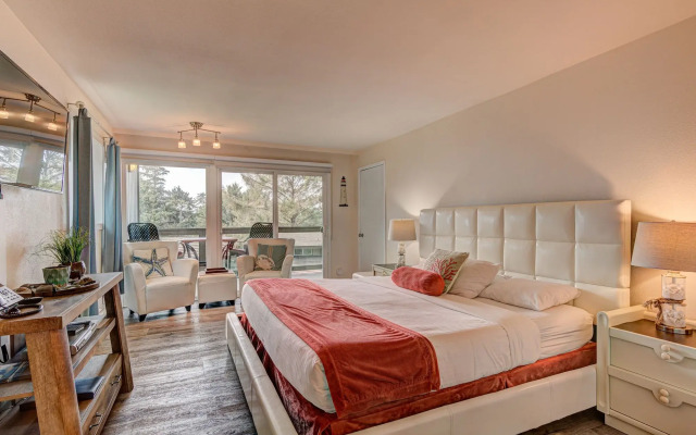 Inn at Otter Crest