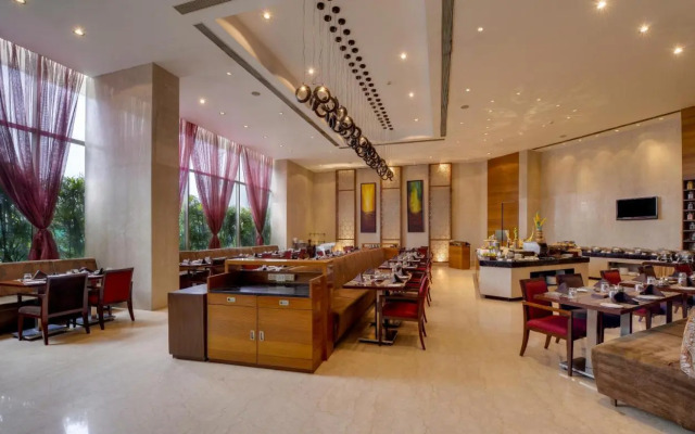 Pride Plaza Hotel, Kolkata