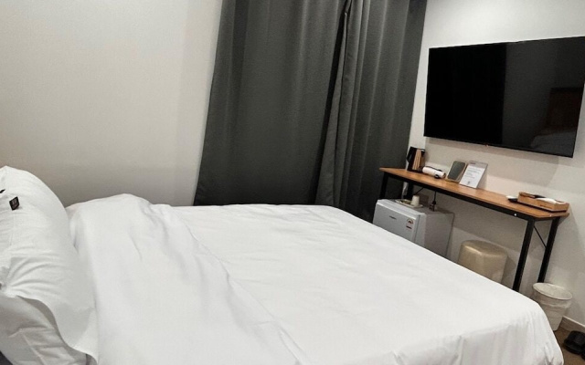 Brown Dot Hotel Geoje Gohyeon Branch