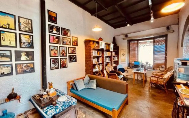 Shuanglang Lanying Inn