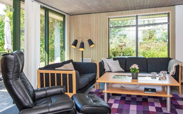6 Person Holiday Home in Ebeltoft