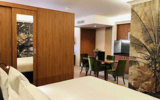 Chasse Hotel Residency