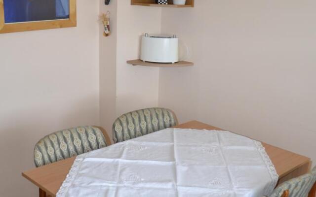 Raufarnes Holiday Home