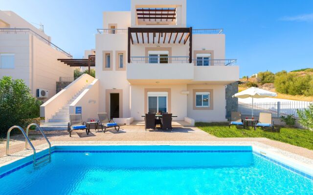 Athoniki Villas