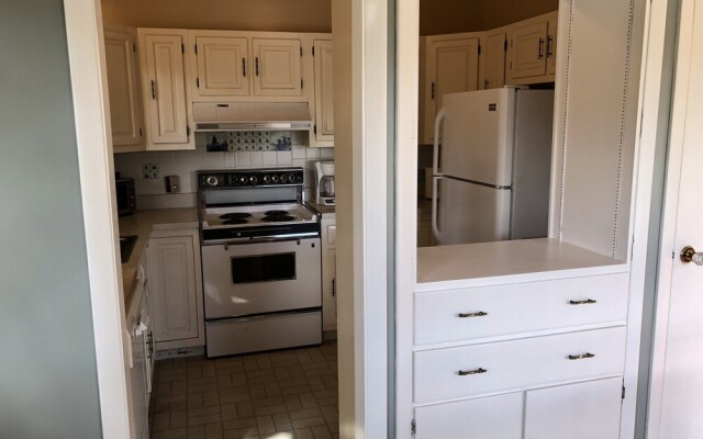 Silver Spring Chalet - GetAway