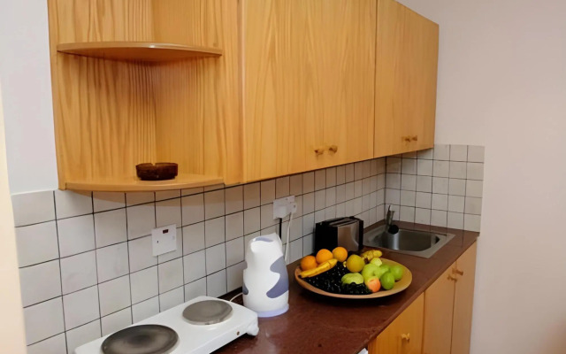 Blue Peter Apartments