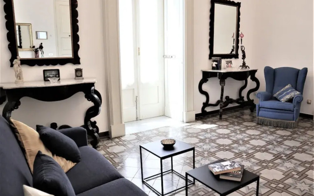 Chez Moi Lecce Charme B&B