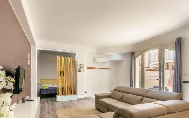 Sr-a522-ibus6at - Cocus Elegance