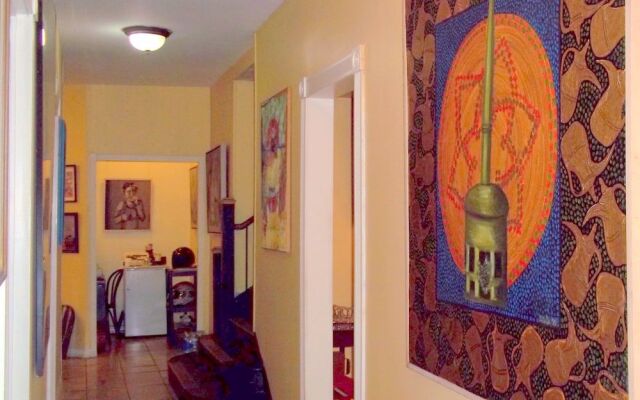 Elkhorn Inn & Theatre