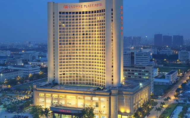 Crowne Plaza Zhanjiang, an IHG Hotel