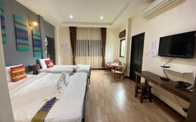 Park & Pool Resort