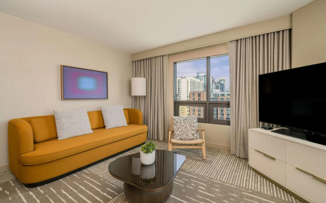 Hilton San Diego Gaslamp Quarter