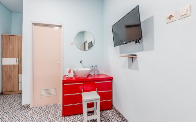 Kaya House A Co-living @Pluit by OYO Rooms