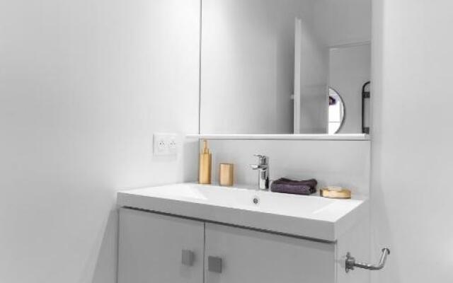 *DISNEYLAND-SERRIS* Studio Cosy