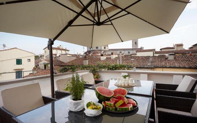 Penthouse with big terrace Duomo view