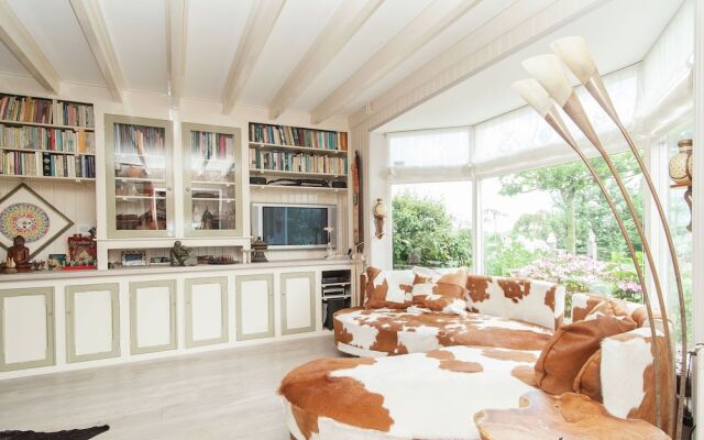 Alluring Holiday Home in 't Zand With Terrace and Garden