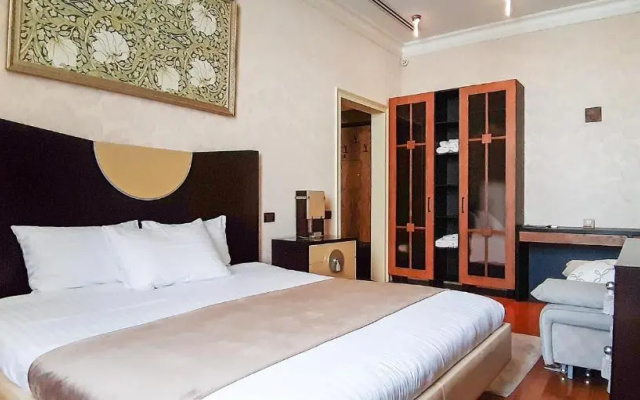 Shato Luxe Hotel