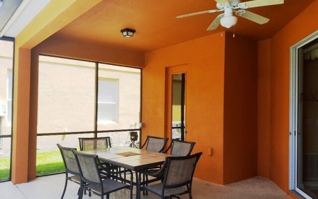 Bella Vida by Homes of America