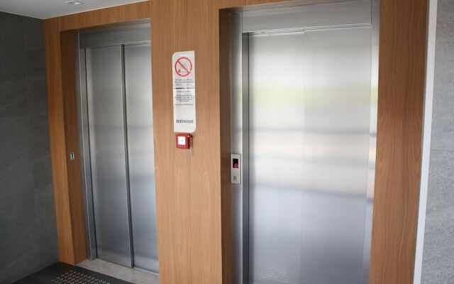 Aptos Noroeste by CentoEdez