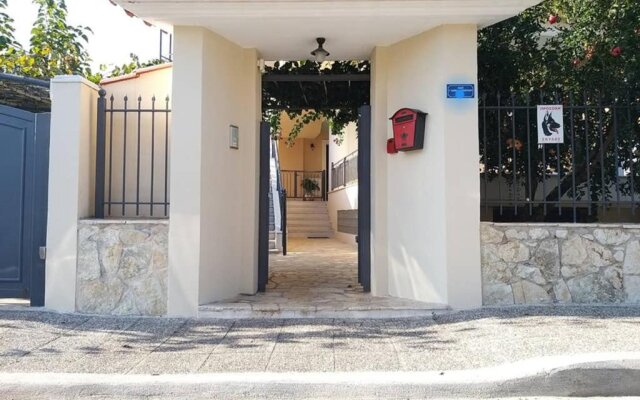 New, modern, bright and independent apartment 83 m2, with garden, 5min to the beach and the city center