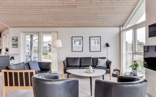 "Arngard" - 1.2km from the sea in Western Jutland