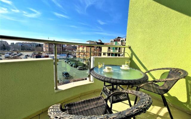 Botabara 312 Self Catering Beach Apartment