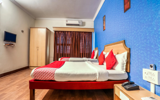 OYO 12237 Luxury Villas