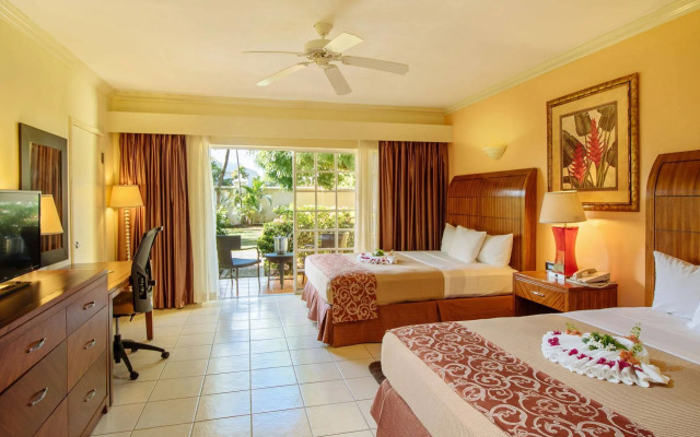 Bay Gardens Hotel