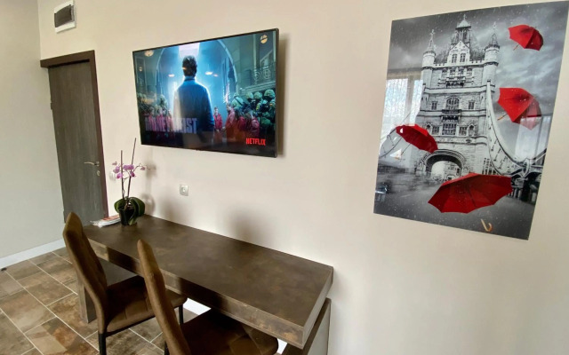 Luxury Apartments Ivon