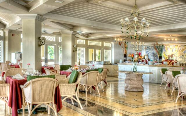 Pueblo Bonito Emerald Bay Resort & Spa - All Inclusive