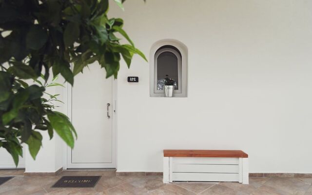 The Greco Suites