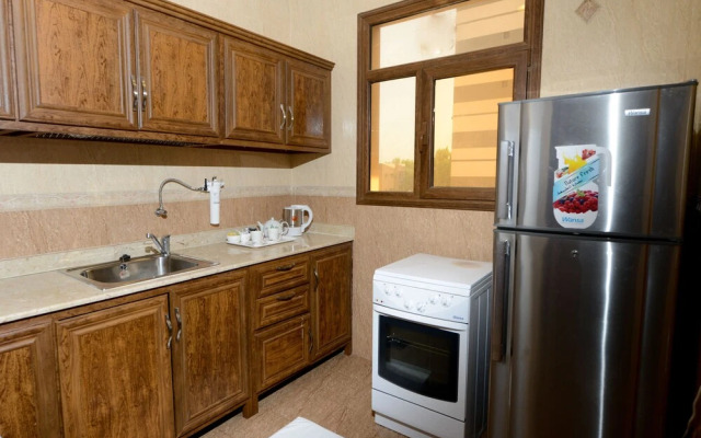 Relax Inn Hotel Apartment Fahaheel