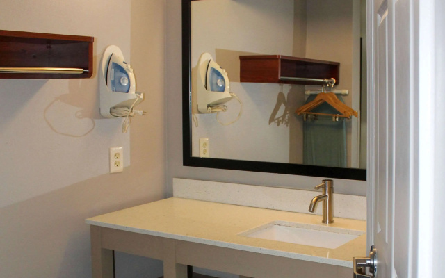Quality Inn Scottsboro US/72 - Lake Guntersville Area
